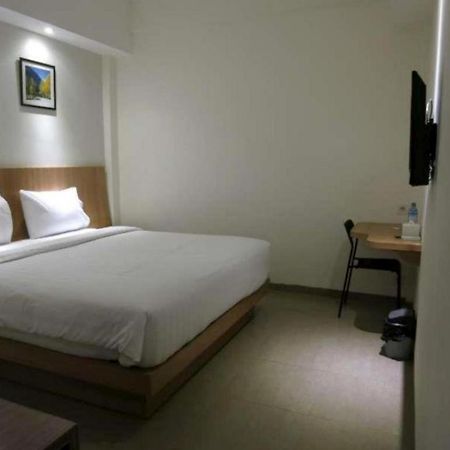 Hart Hotel Arjuna Mataram Exterior foto
