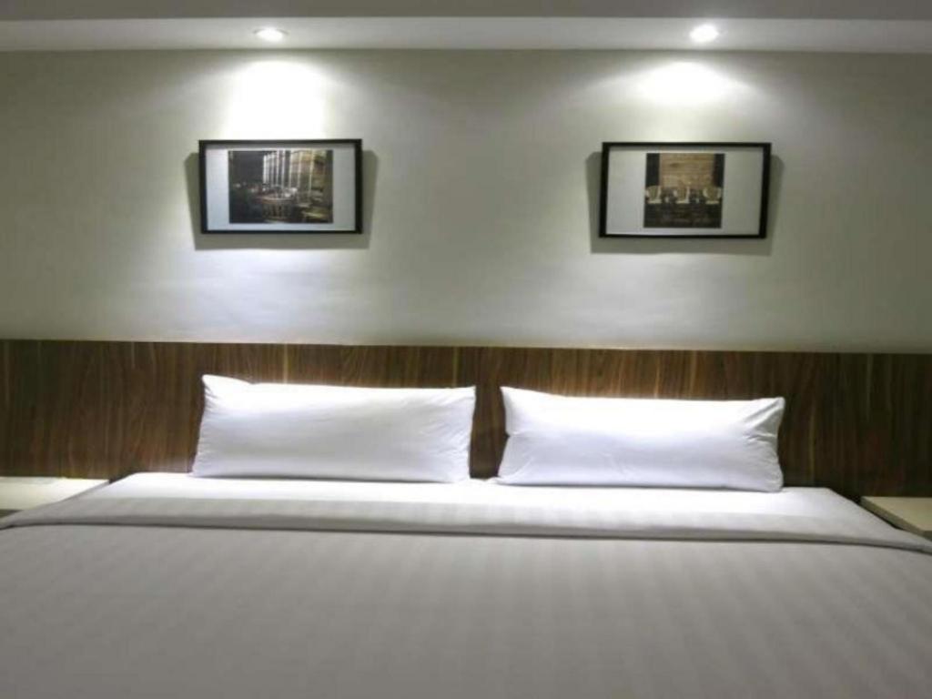 Hart Hotel Arjuna Mataram Exterior foto